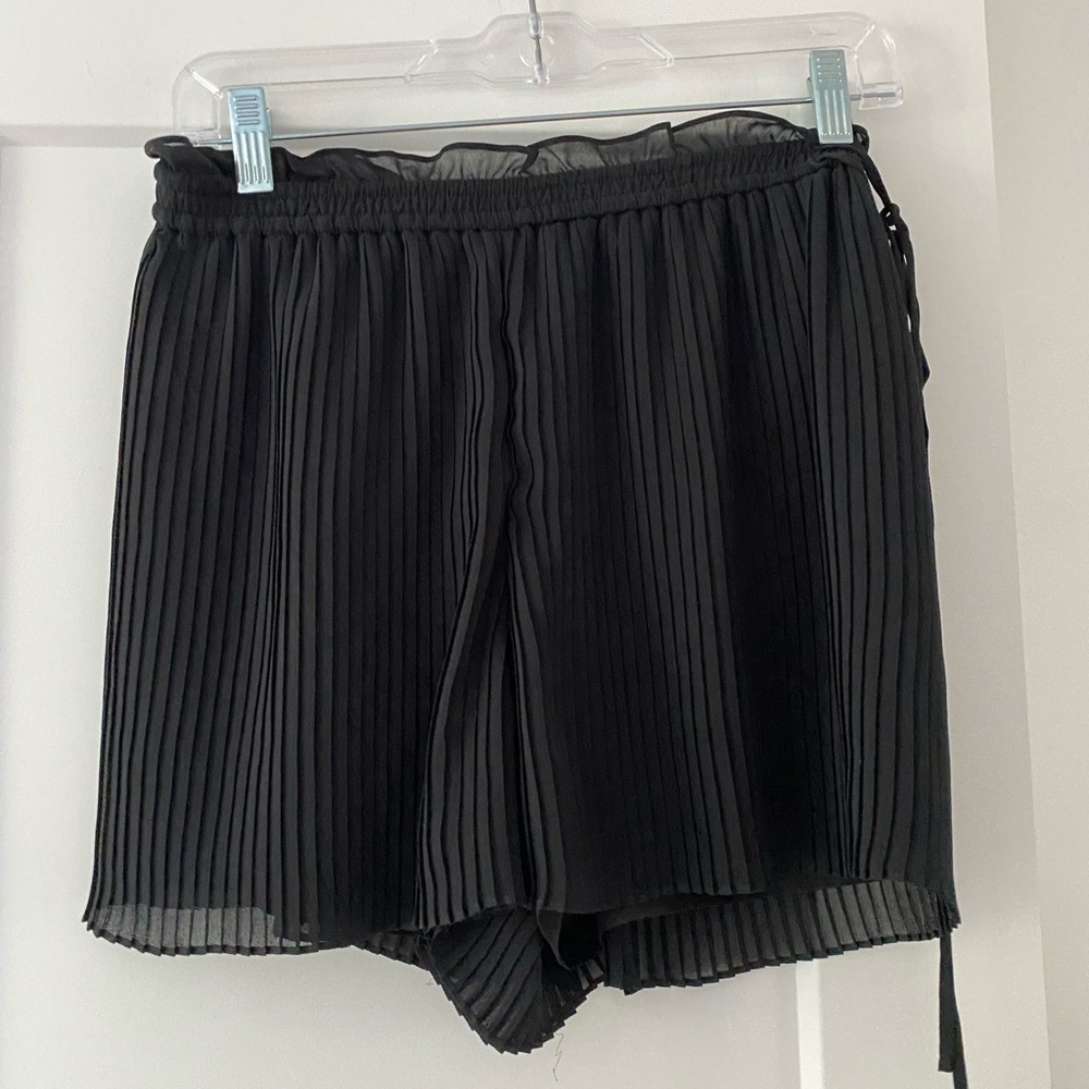 Club Monaco black shorts